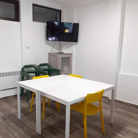 Ecostel Summer Hostel *